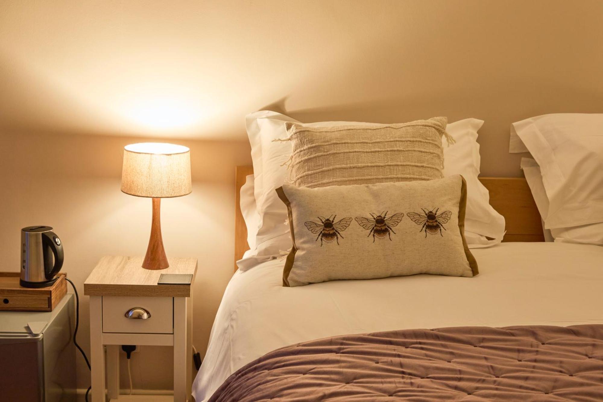 Hunters Lodge Inn Totnes Eksteriør billede